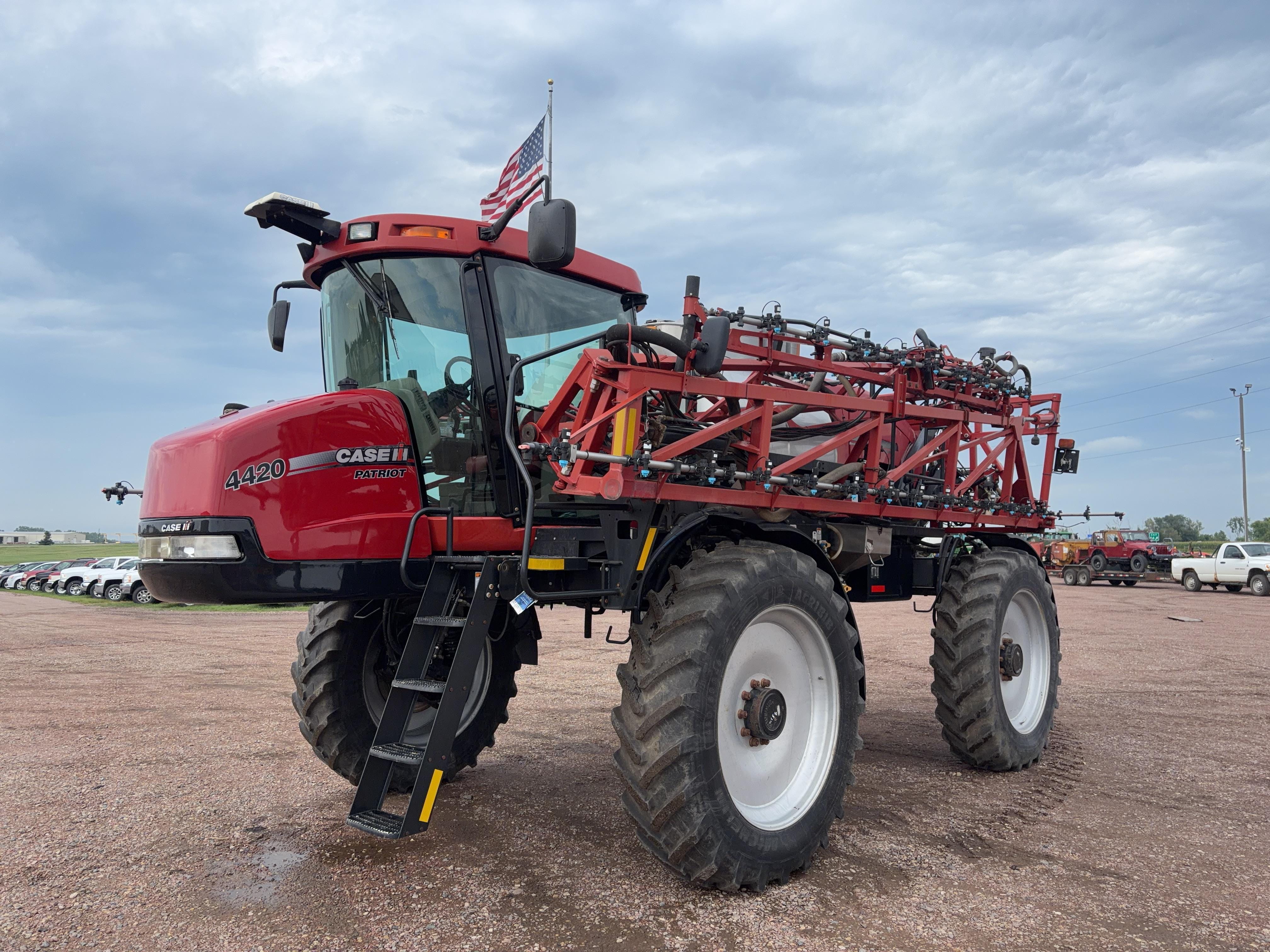 2009 Case IH Patriot 4420 Equipment Image0