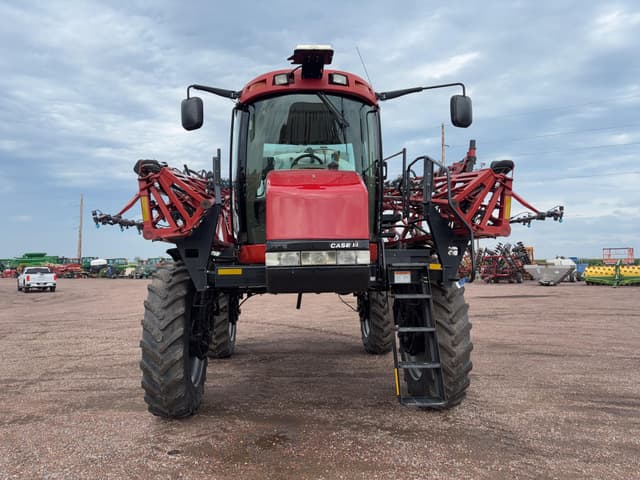 Image of Case IH Patriot 4420 equipment image 1