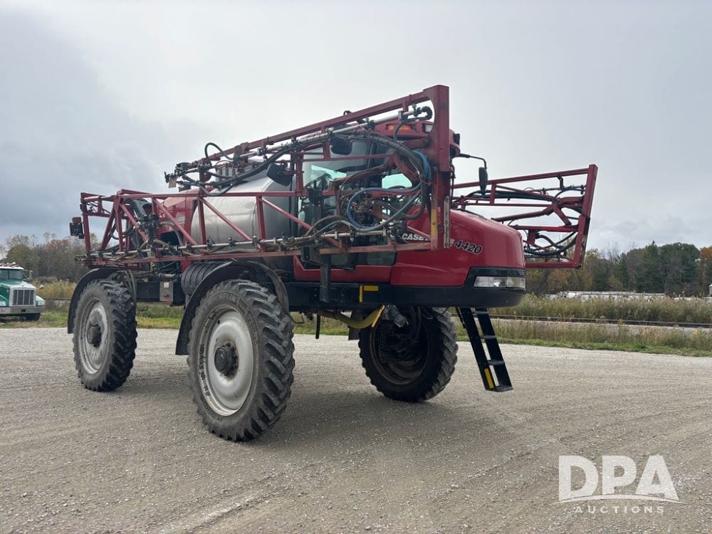 2009 Case IH Patriot 4420 Equipment Image0