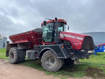 Main image Case IH Titan 4520