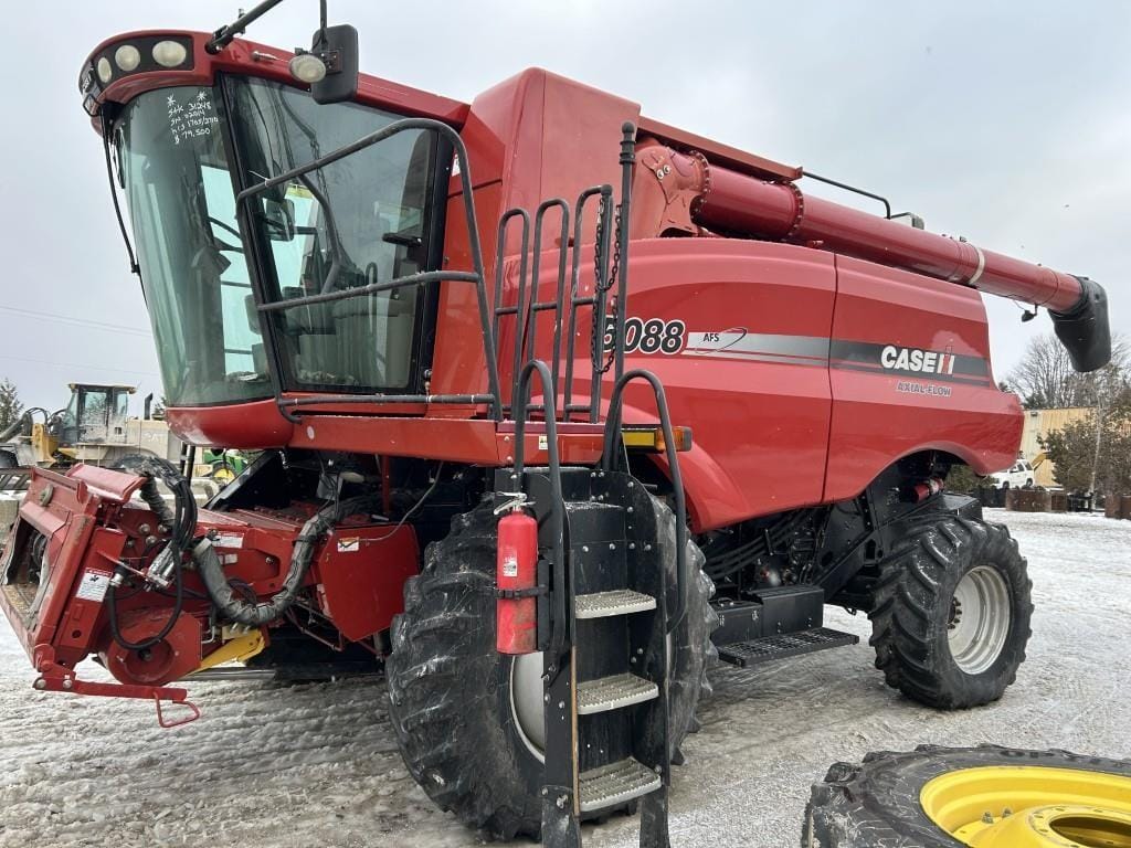 2009 Case IH 5088 Equipment Image0