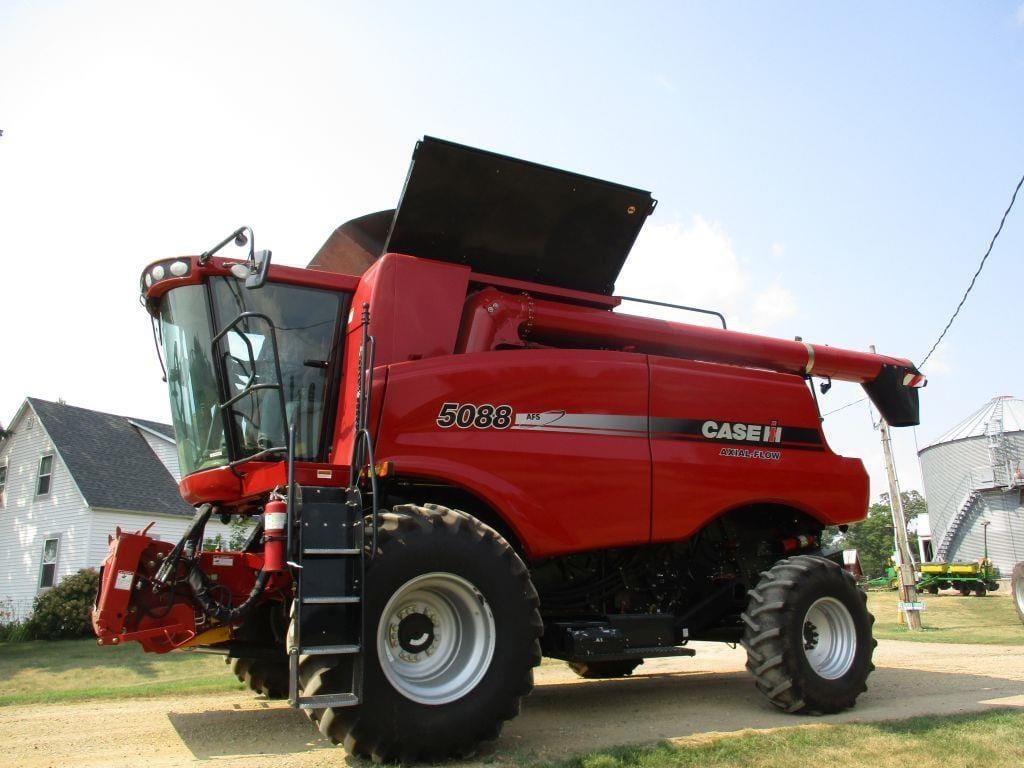 2009 Case IH 5088 Equipment Image0