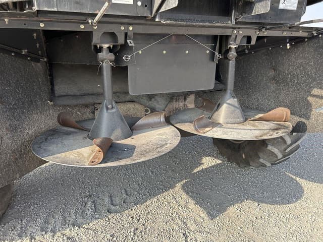 Image of Case IH 6088 equipment image 4