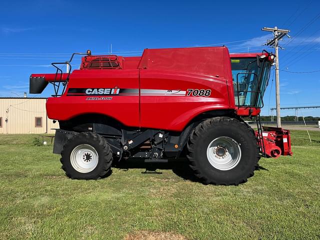 Image of Case IH 7088 equipment image 3