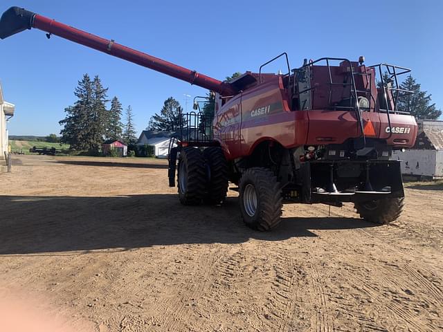 Image of Case IH 7088 equipment image 4