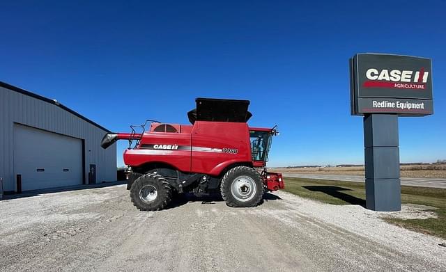 Image of Case IH 7088 equipment image 2