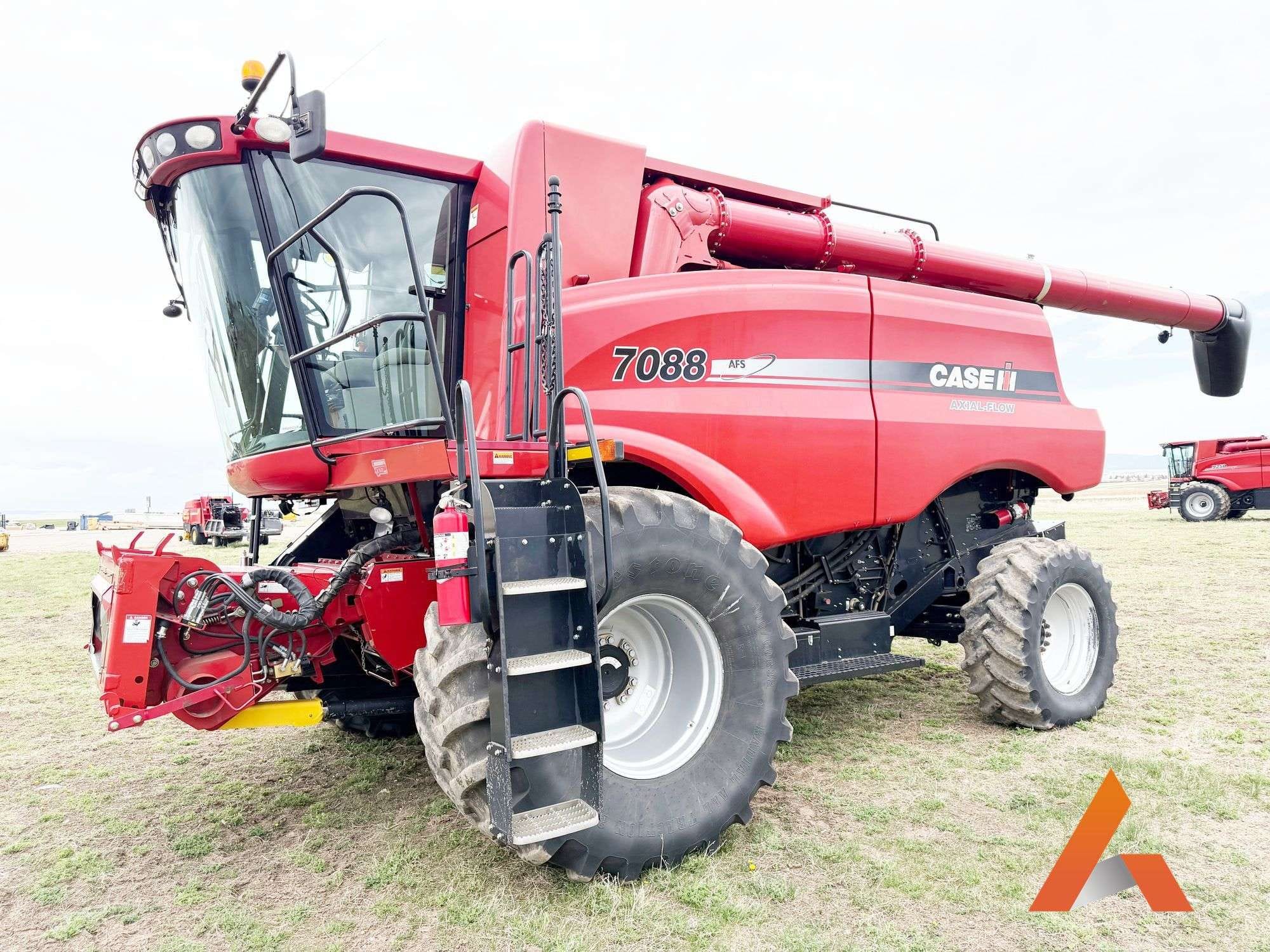 2009 Case IH 7088 Equipment Image0