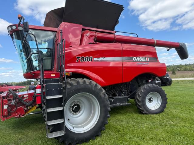 Image of Case IH 7088 equipment image 1