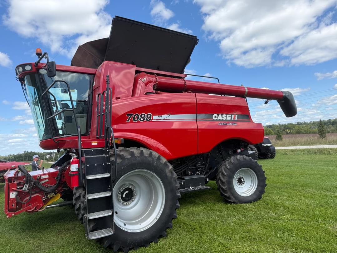 Image of Case IH 7088 Primary image