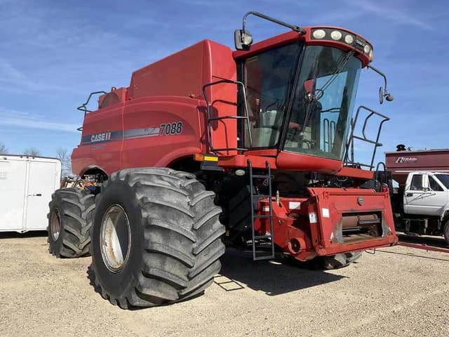 Image of Case IH 7088 equipment image 2