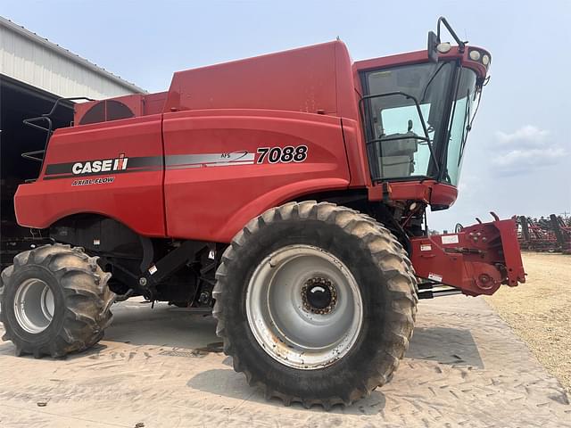 Image of Case IH 7088 equipment image 4