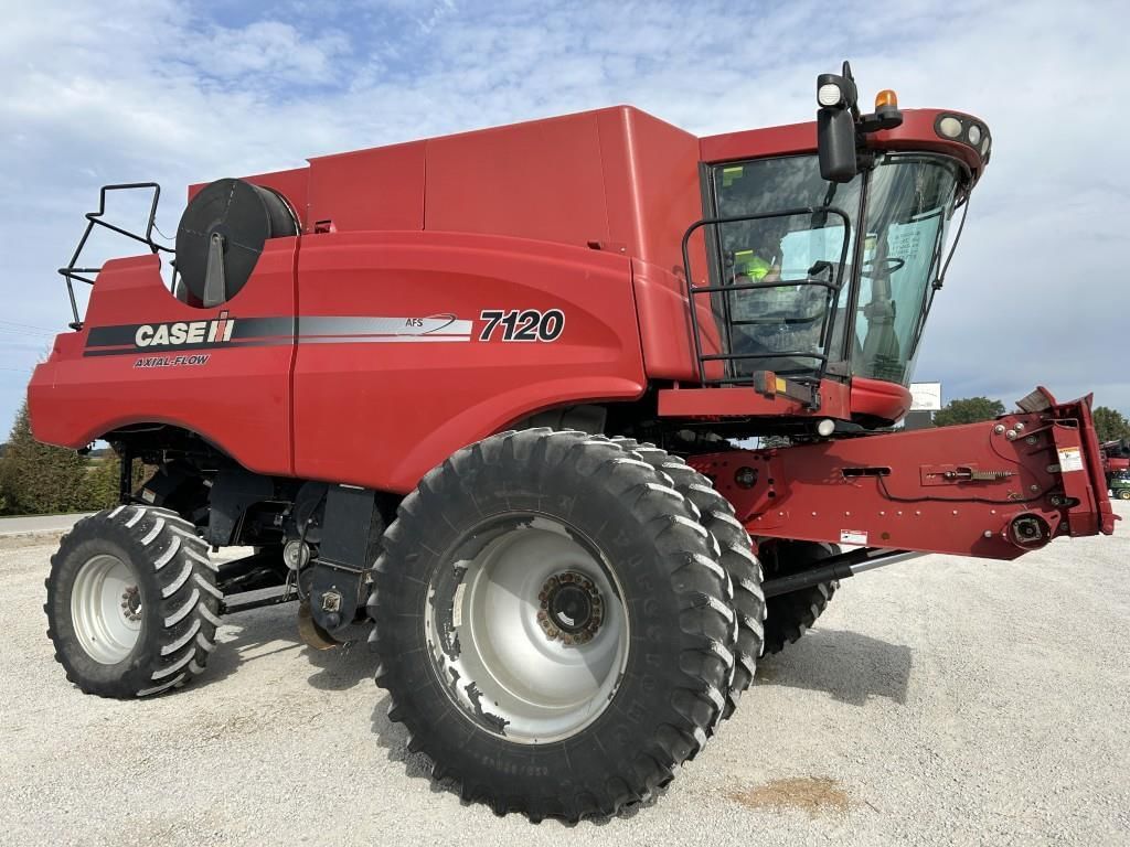 2009 Case IH 7120 Equipment Image0