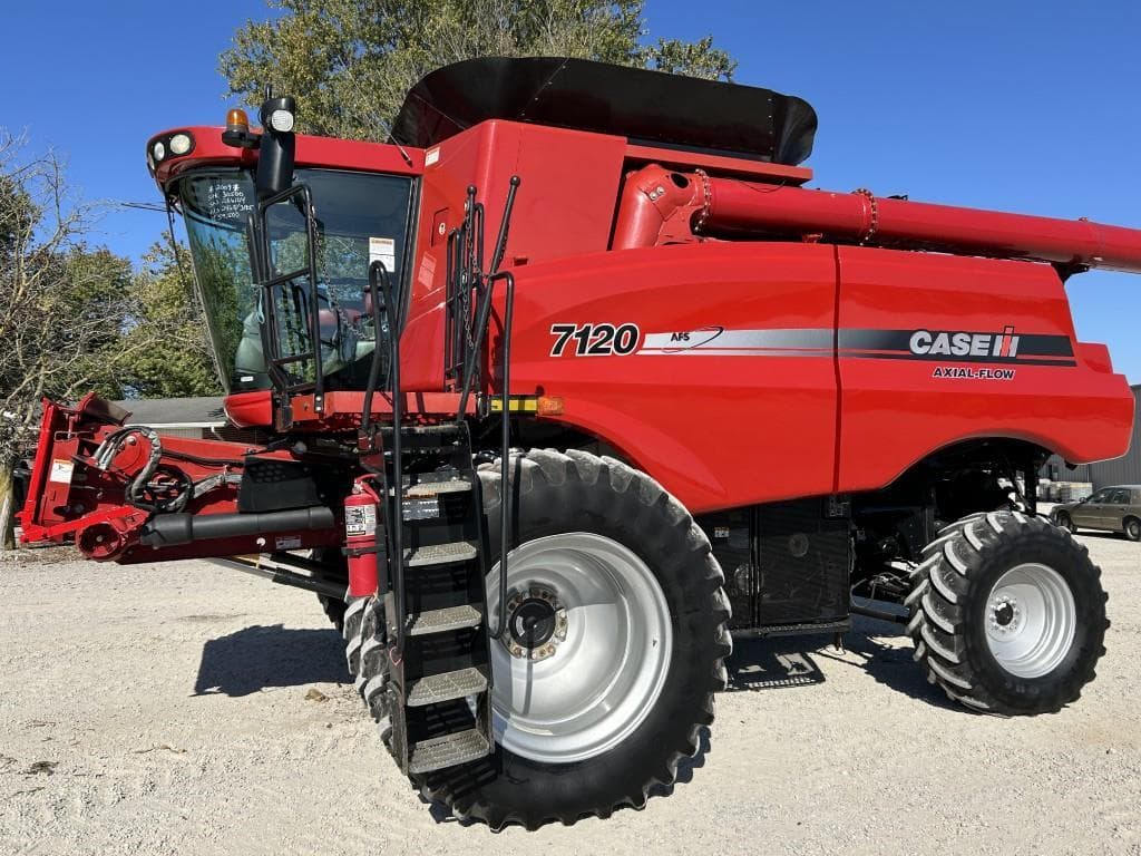 Image of Case IH 7120 Primary image
