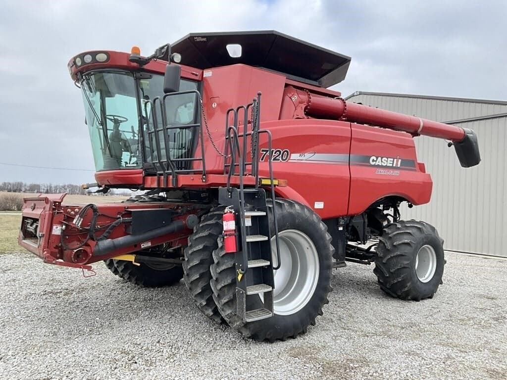 Image of Case IH 7120 Primary image