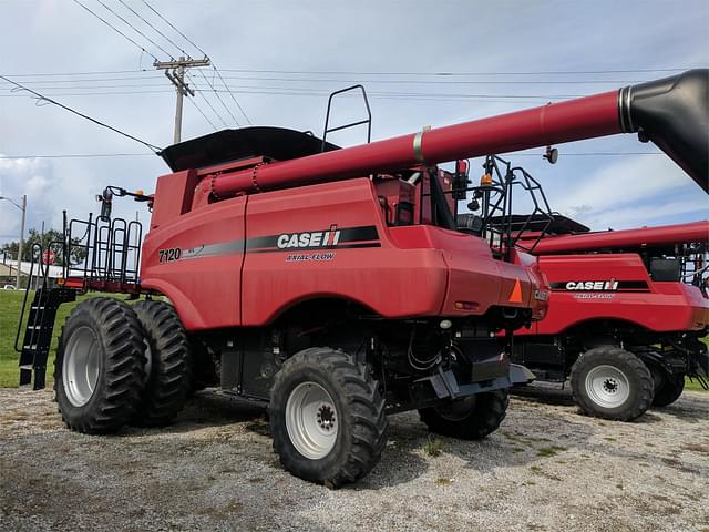 Image of Case IH 7120 equipment image 1