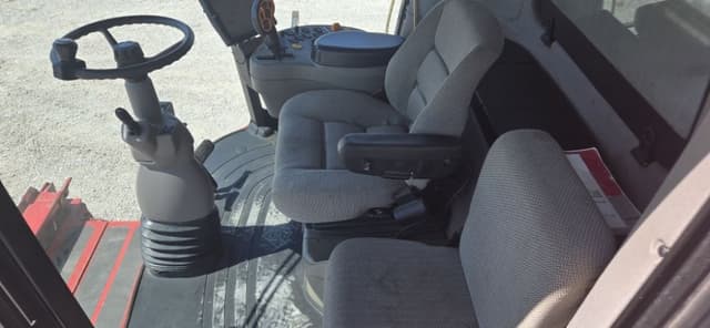 Image of Case IH 7120 equipment image 4