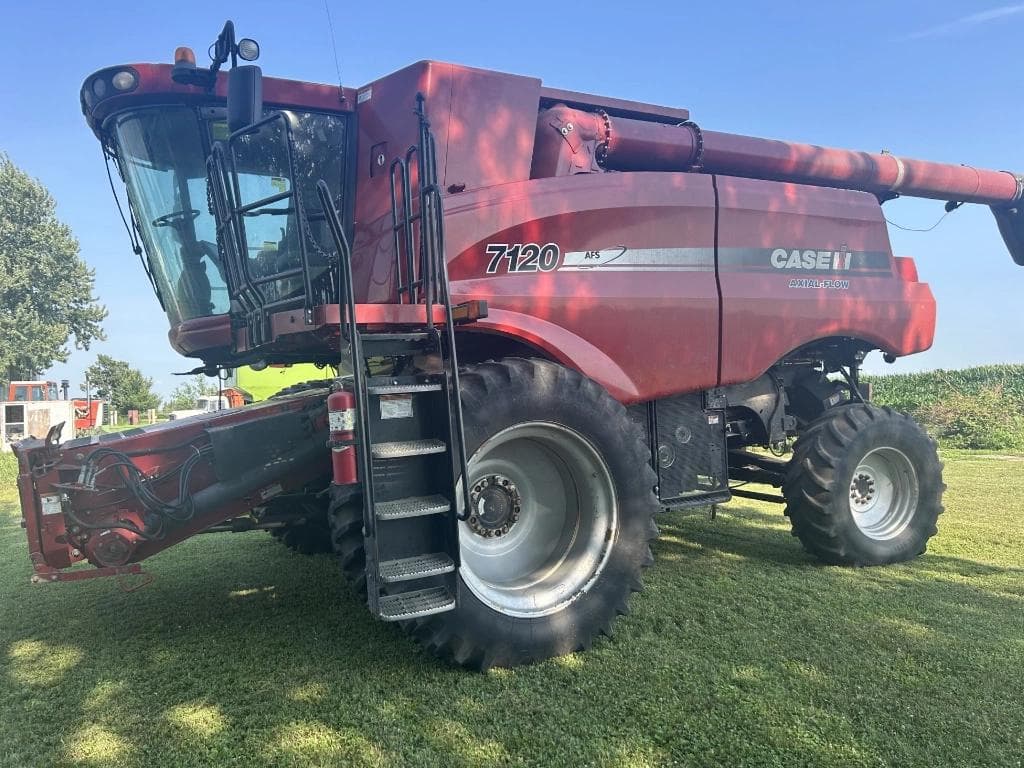 Image of Case IH 7120 Image 0
