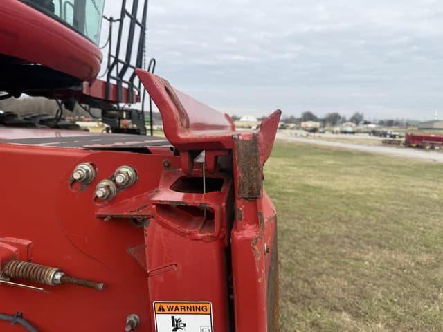 Image of Case IH 7120 equipment image 4