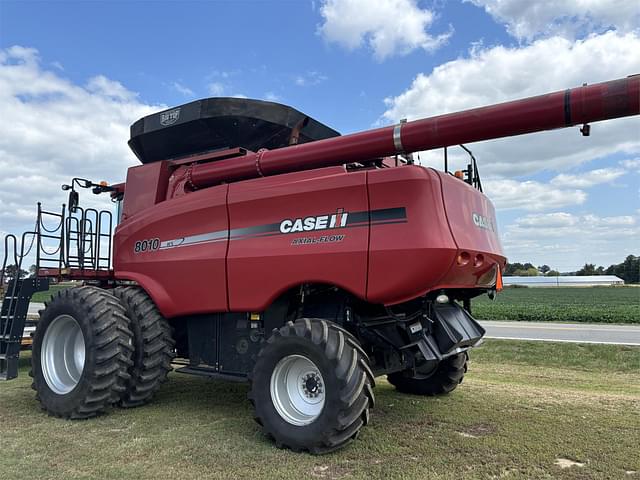 Image of Case IH 8010 equipment image 2