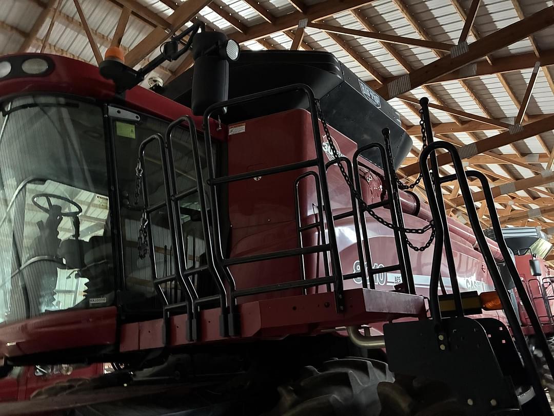 Image of Case IH 8010 Primary image