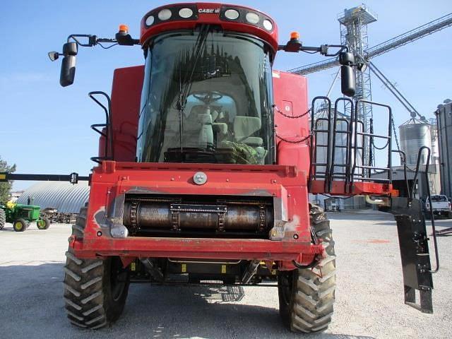 Image of Case IH 8120 equipment image 1