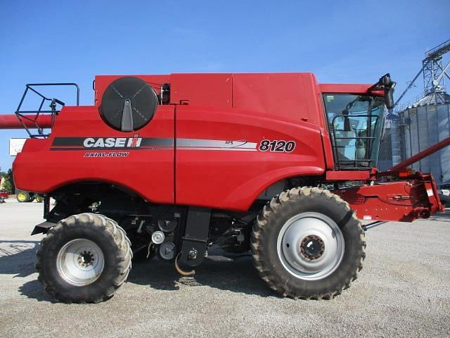 Image of Case IH 8120 equipment image 3