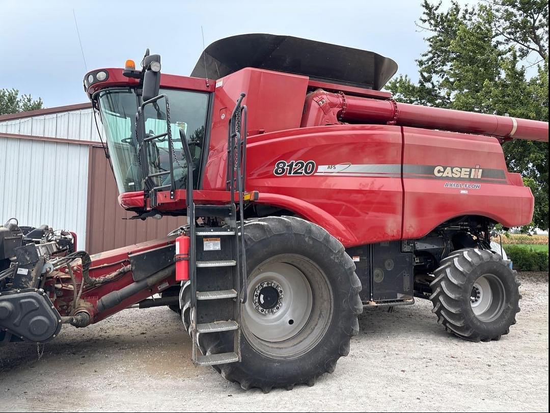 Image of Case IH 8120 Primary image