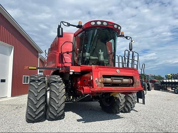 Image of Case IH 8120 equipment image 4