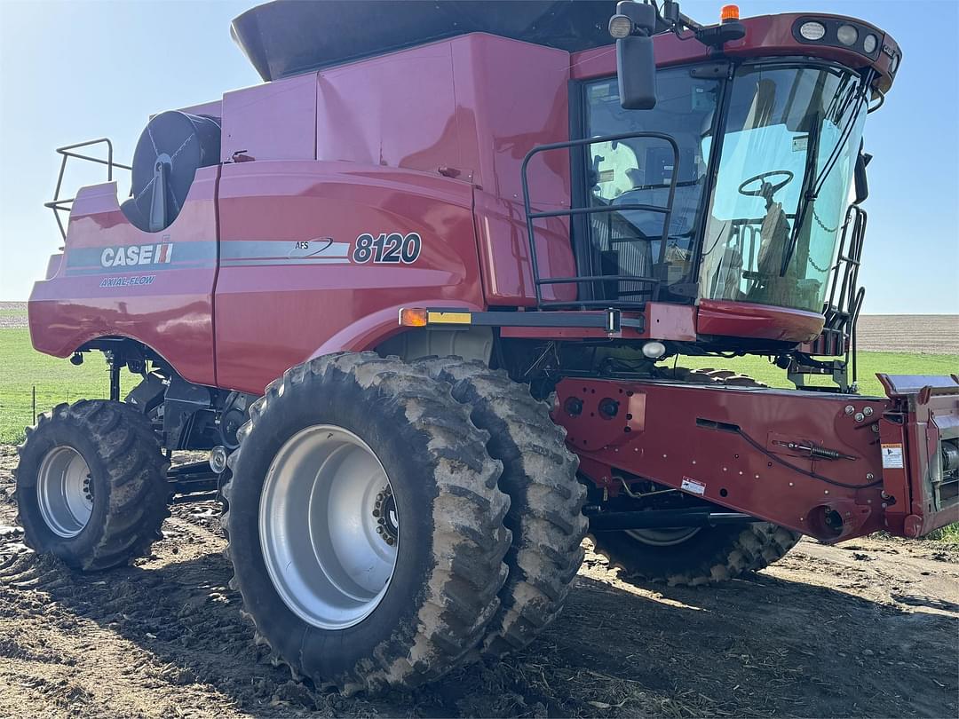 Image of Case IH 8120 Primary image