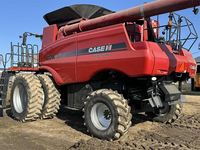 Image of Case IH 8120 equipment image 2