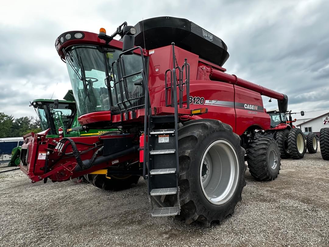 Image of Case IH 8120 Primary image