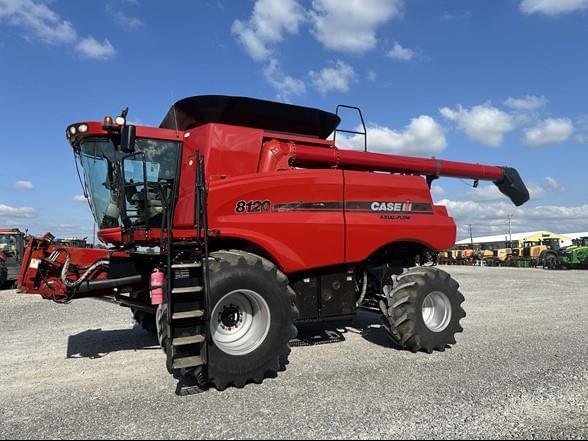 Image of Case IH 8120 equipment image 2