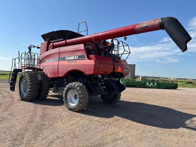 Image of Case IH 8120 equipment image 3