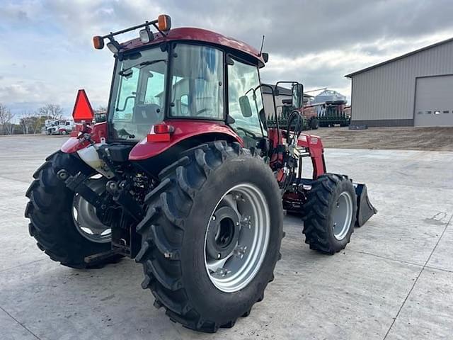 Image of Case IH Farmall 95 equipment image 4