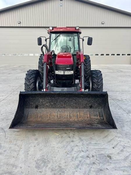 Image of Case IH Farmall 95 equipment image 1