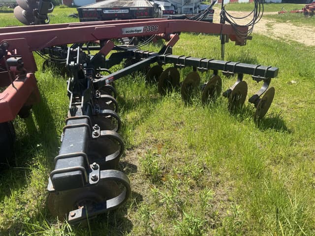 Image of Case IH Ecolo-Tiger 730C equipment image 3