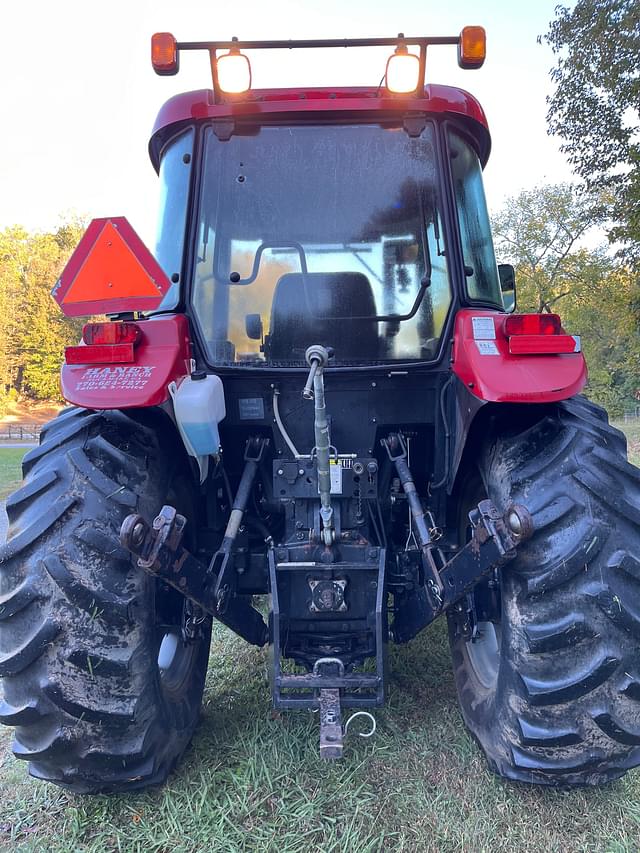 Image of Case IH Farmall 70 equipment image 3