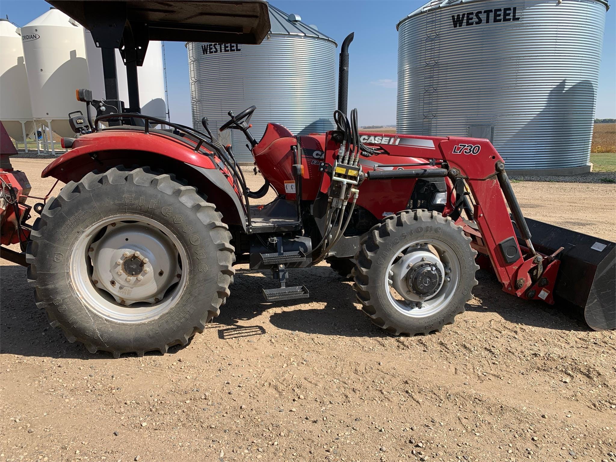 Main image Case IH Farmall 80