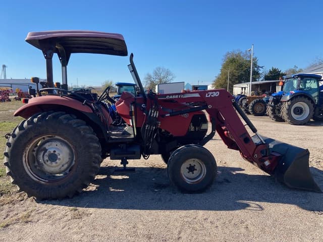 Image of Case IH Farmall 80 equipment image 2