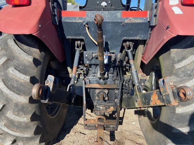 Image of Case IH Farmall 80 equipment image 4