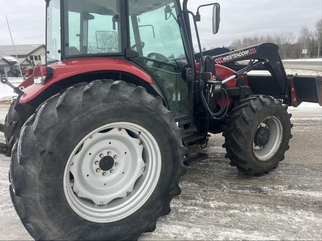 Image of Case IH Farmall 95 equipment image 2