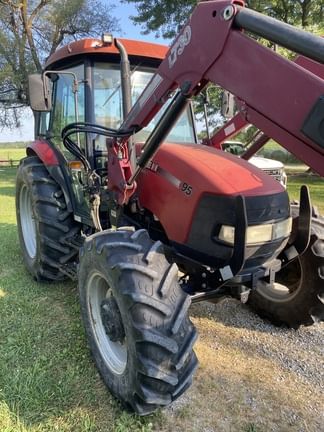 2009 Case IH Farmall 95 Equipment Image0