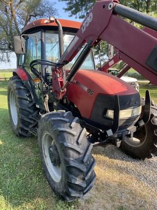 Image of Case IH Farmall 95 Primary image