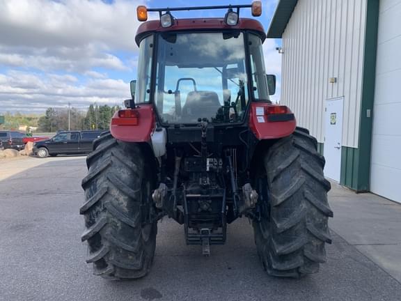 Image of Case IH Farmall 95 equipment image 3