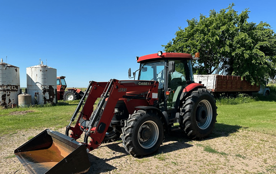 Image of Case IH Farmall 95 Primary image