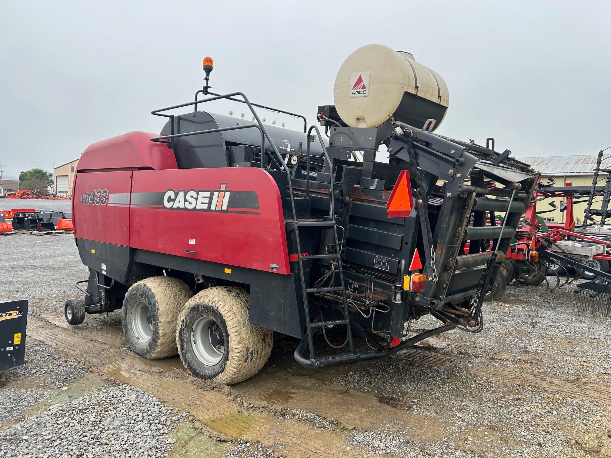 2009 Case IH LB433 Equipment Image0