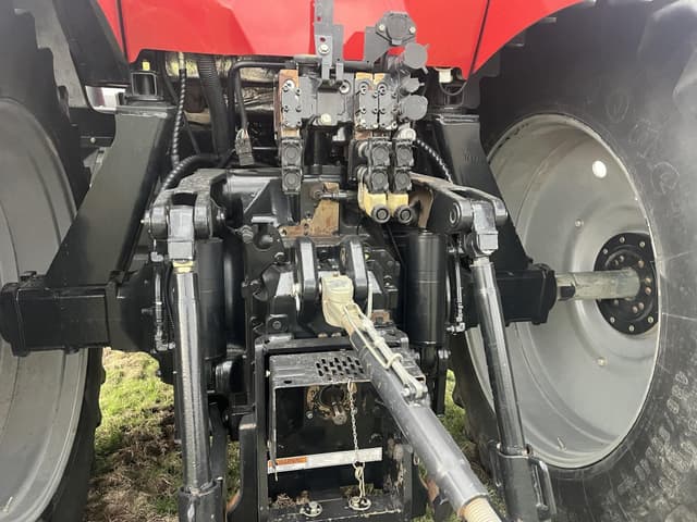 Image of Case IH Magnum 190 equipment image 3