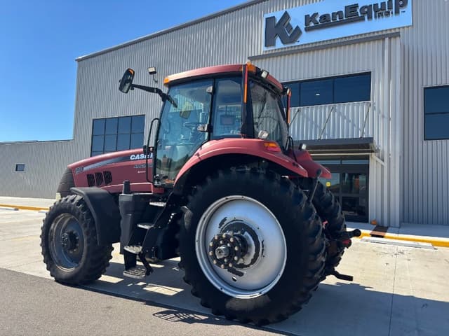 Image of Case IH Magnum 190 equipment image 3