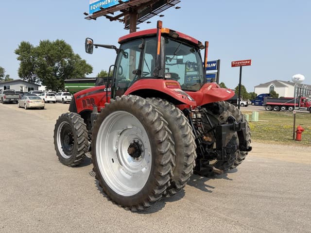 Image of Case IH Magnum 190 equipment image 2