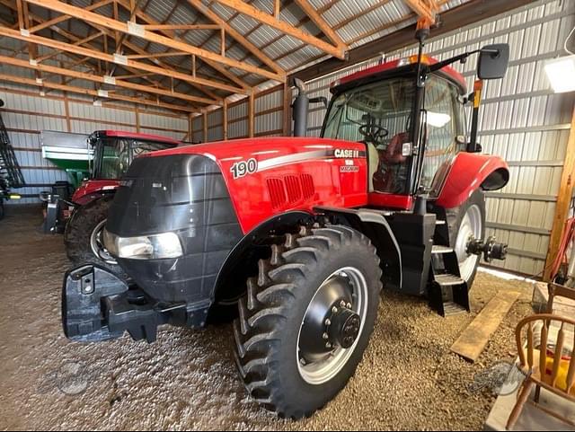 Image of Case IH Magnum 190 equipment image 2